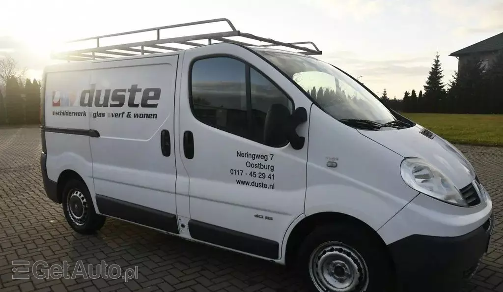 RENAULT Trafic 