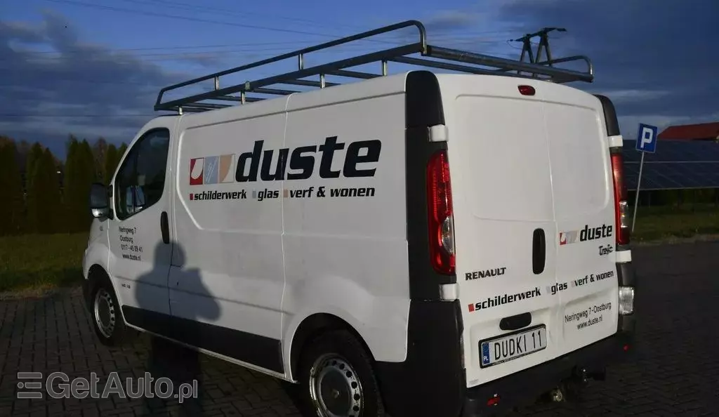 RENAULT Trafic 