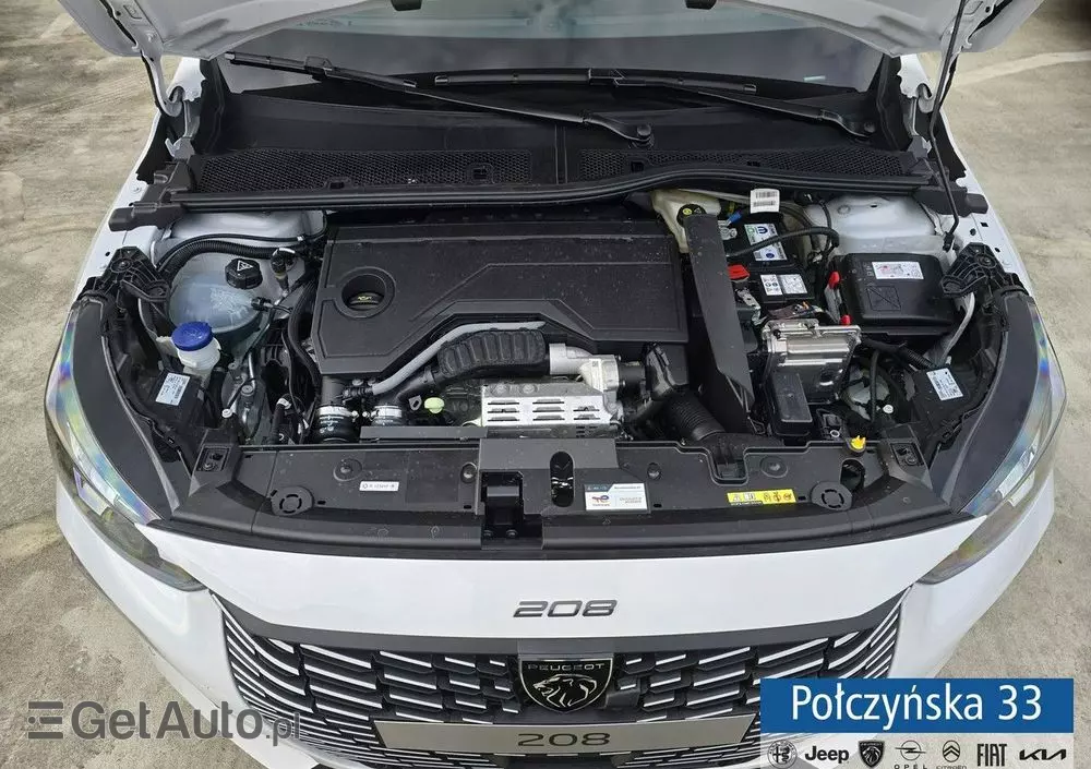 PEUGEOT 208 
