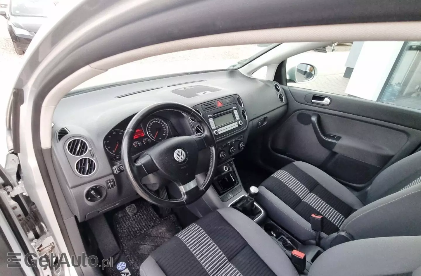 VOLKSWAGEN Golf Plus 