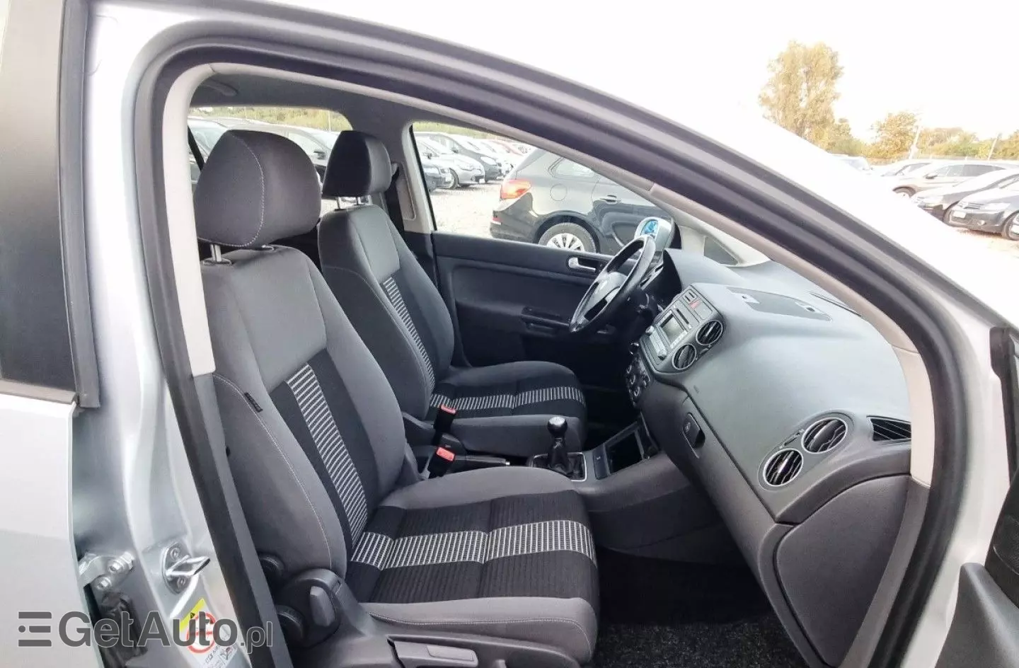 VOLKSWAGEN Golf Plus 