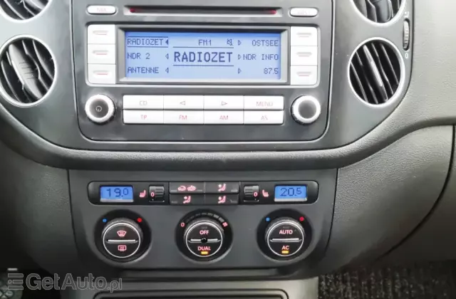 VOLKSWAGEN Golf Plus 