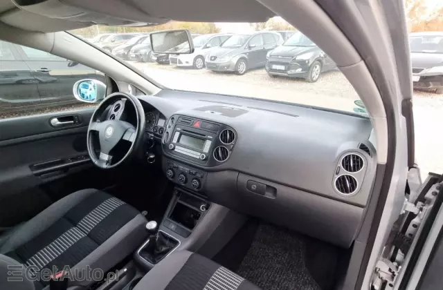 VOLKSWAGEN Golf Plus 