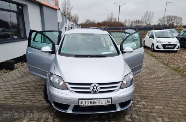 VOLKSWAGEN Golf Plus 