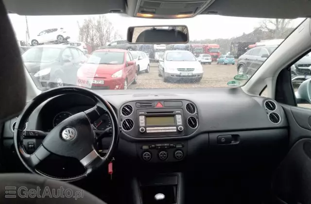 VOLKSWAGEN Golf Plus 