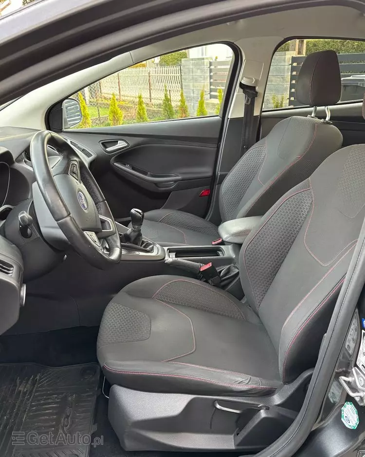 FORD Focus 1.6 Trend Sport