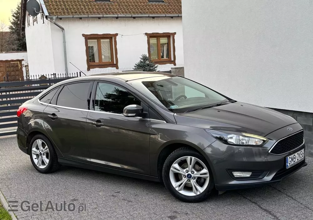 FORD Focus 1.6 Trend Sport