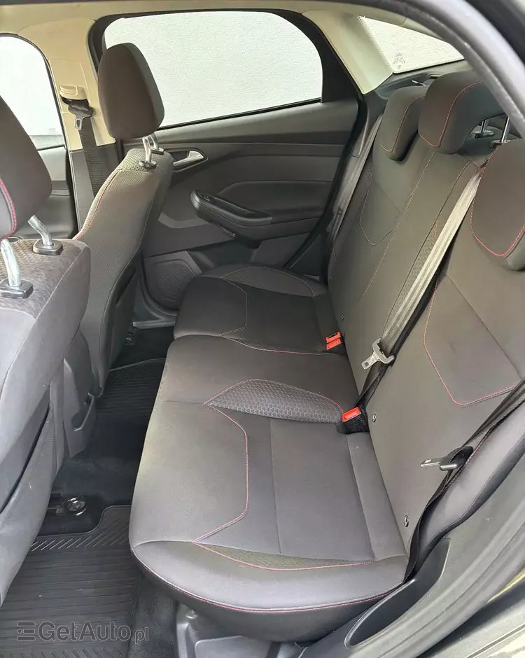 FORD Focus 1.6 Trend Sport