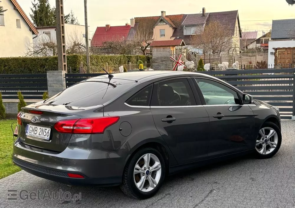 FORD Focus 1.6 Trend Sport