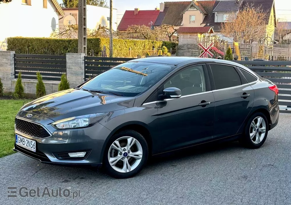 FORD Focus 1.6 Trend Sport