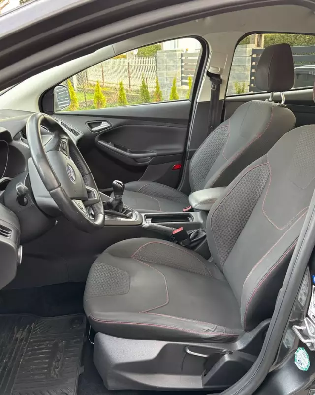 FORD Focus 1.6 Trend Sport