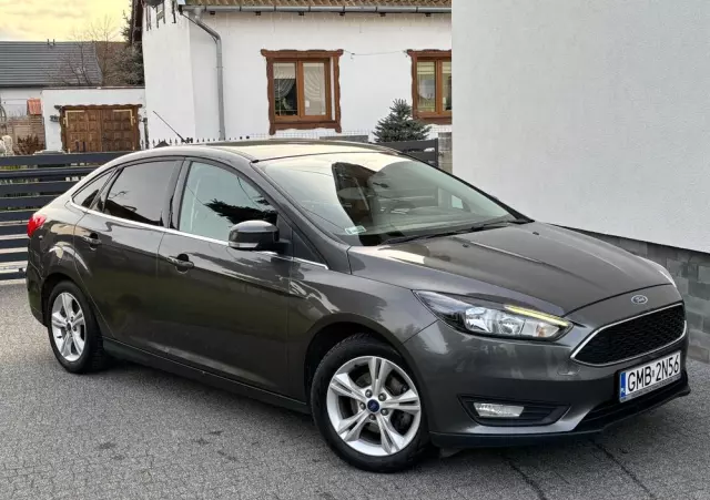 FORD Focus 1.6 Trend Sport