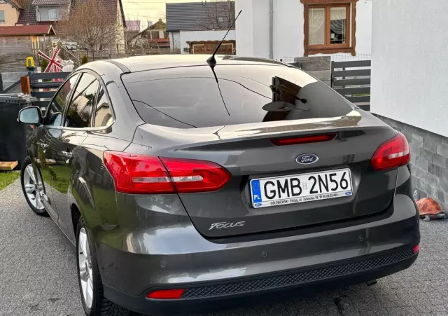 FORD Focus 1.6 Trend Sport