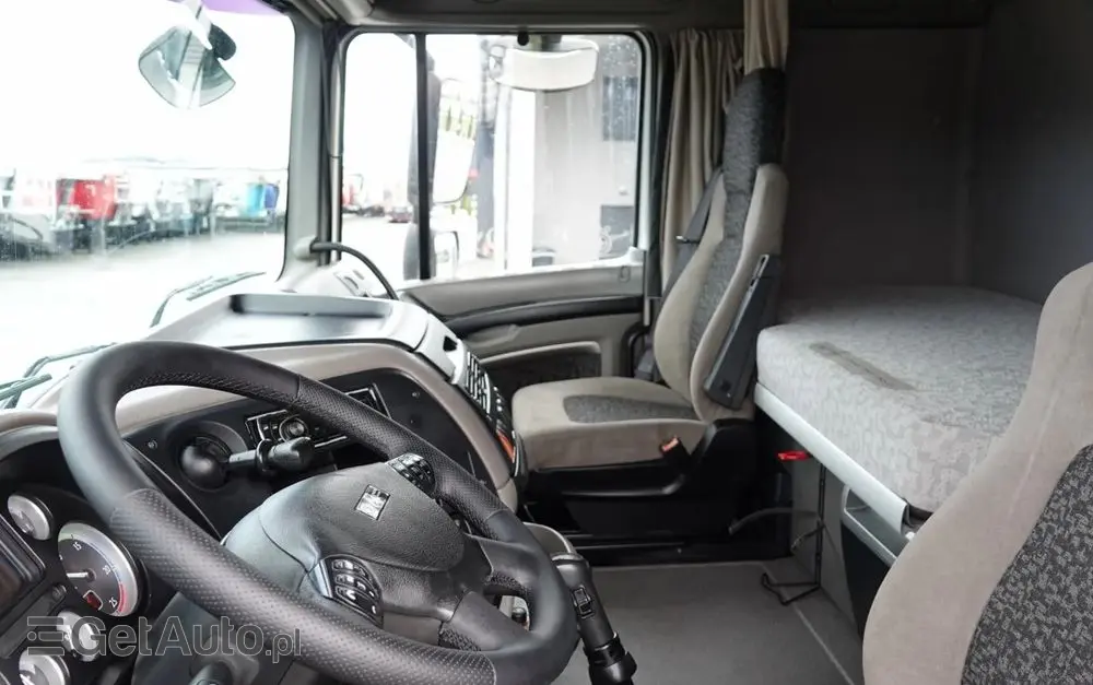 DAF XF 105.510 / CIĄGNIK SIODŁOWY PUSHER /  + HDS COPMA 160.5 / WYSÓW - 13 M / UDŹWIG - 7  040 KG / SPROWADZONY 