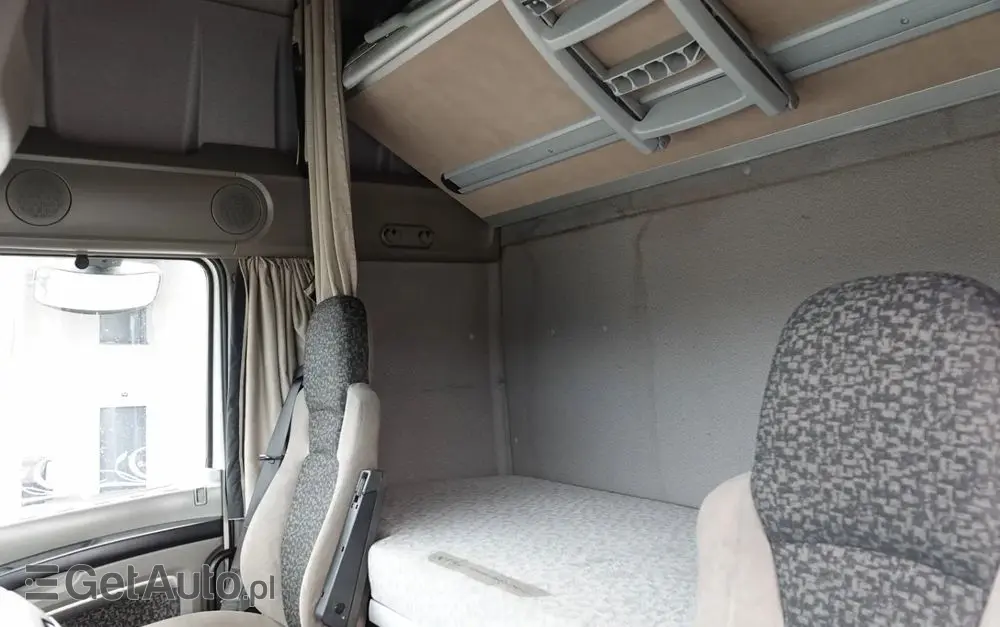 DAF XF 105.510 / CIĄGNIK SIODŁOWY PUSHER /  + HDS COPMA 160.5 / WYSÓW - 13 M / UDŹWIG - 7  040 KG / SPROWADZONY 