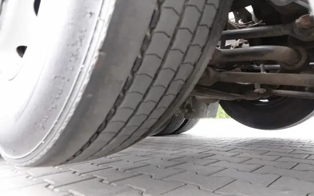 DAF XF 105.510 / CIĄGNIK SIODŁOWY PUSHER /  + HDS COPMA 160.5 / WYSÓW - 13 M / UDŹWIG - 7  040 KG / SPROWADZONY 