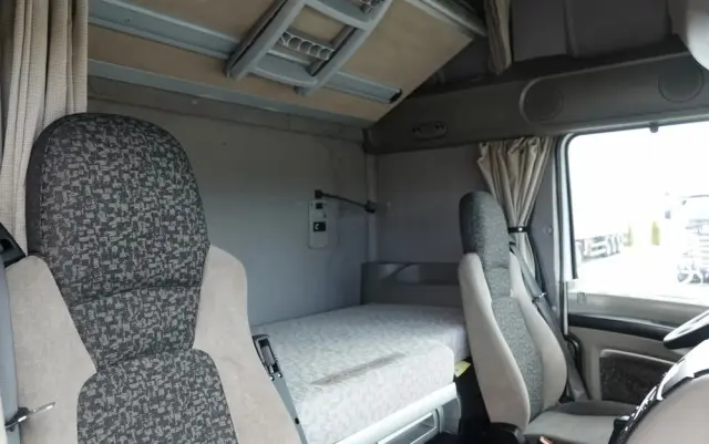 DAF XF 105.510 / CIĄGNIK SIODŁOWY PUSHER /  + HDS COPMA 160.5 / WYSÓW - 13 M / UDŹWIG - 7  040 KG / SPROWADZONY 