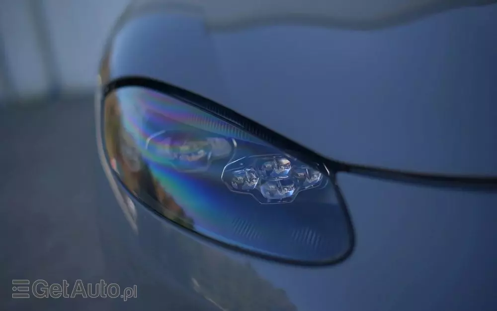 ASTON MARTIN V8 Vantage Standard