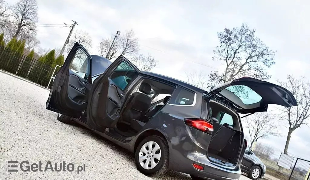 OPEL Zafira 