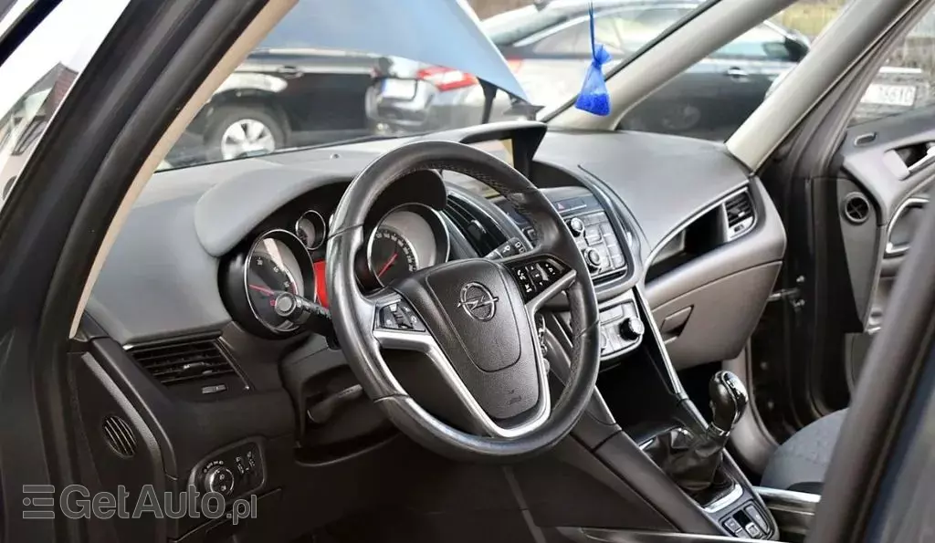 OPEL Zafira 