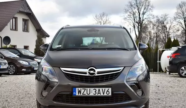 OPEL Zafira 