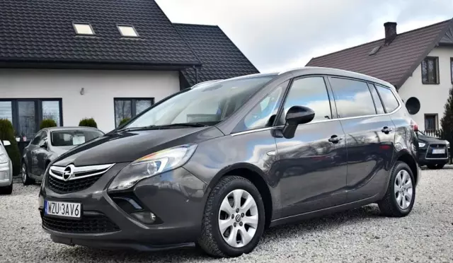 OPEL Zafira 