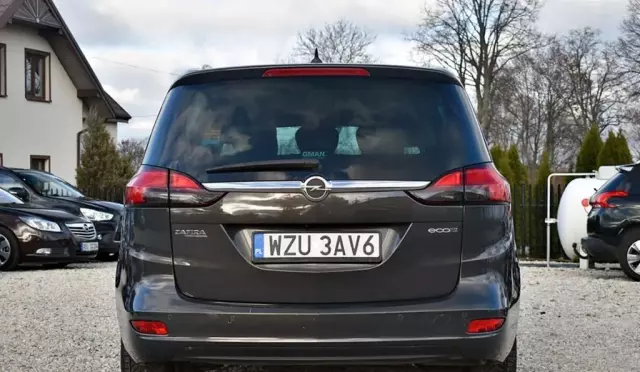 OPEL Zafira 