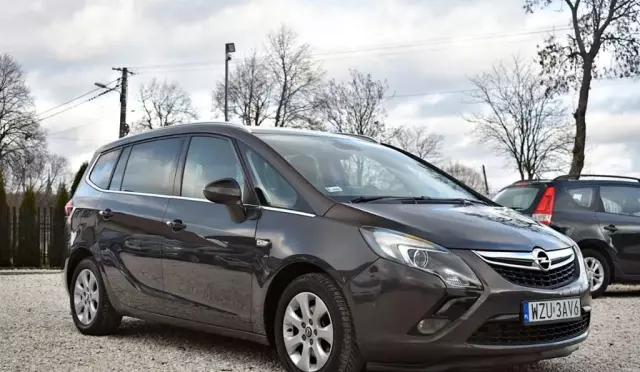 OPEL Zafira 
