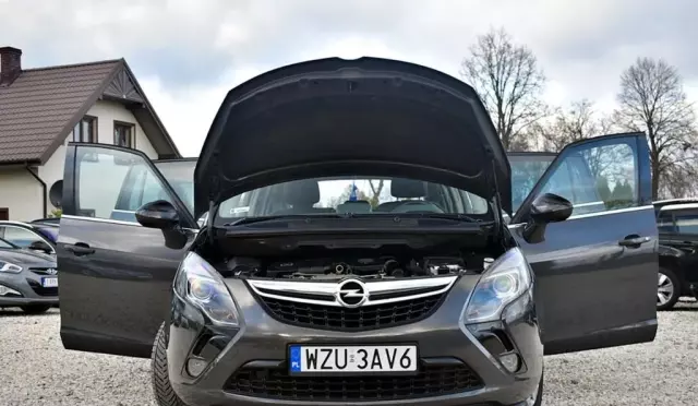 OPEL Zafira 