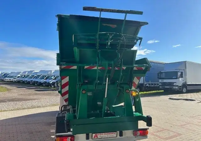 PEUGEOT Boxer śmieciarka 