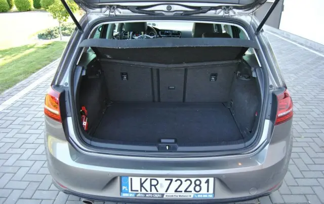 VOLKSWAGEN Golf VII 1.6 TDI BlueMotion Trendline