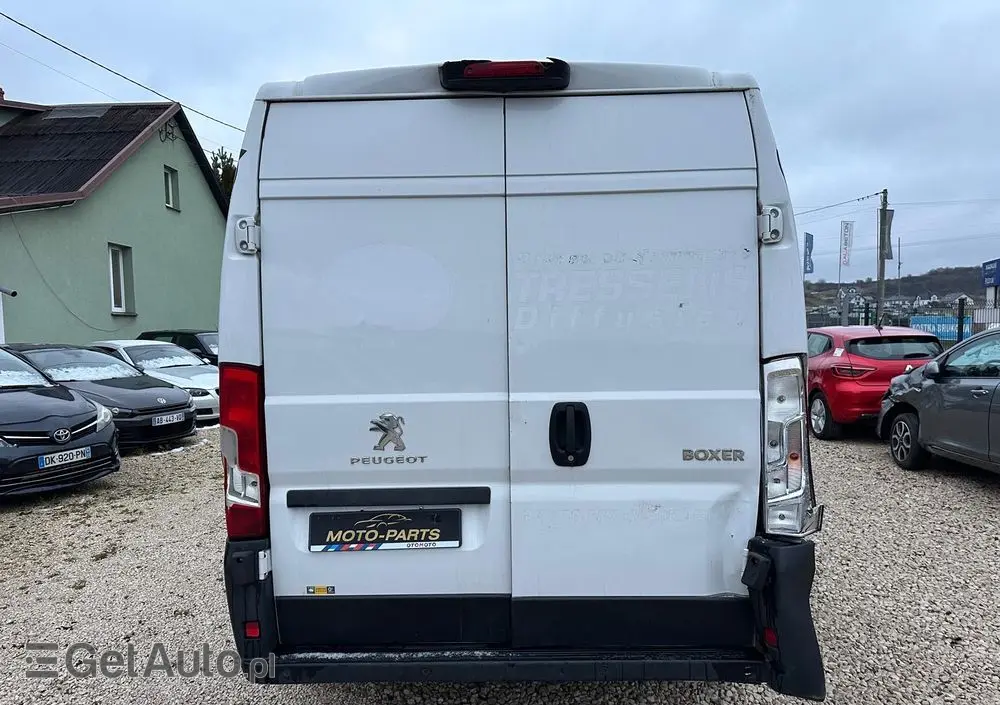 PEUGEOT Boxer 