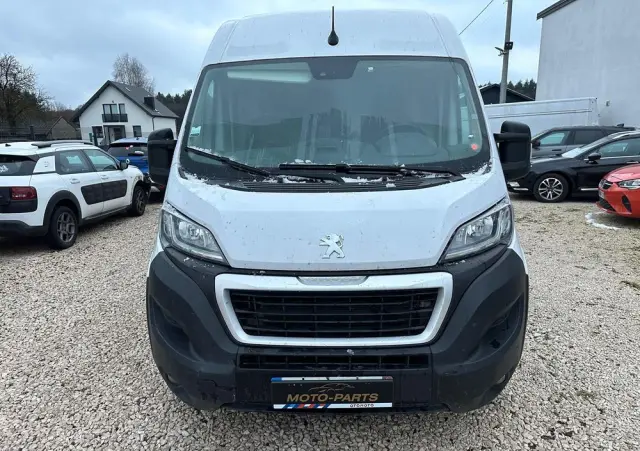 PEUGEOT Boxer 