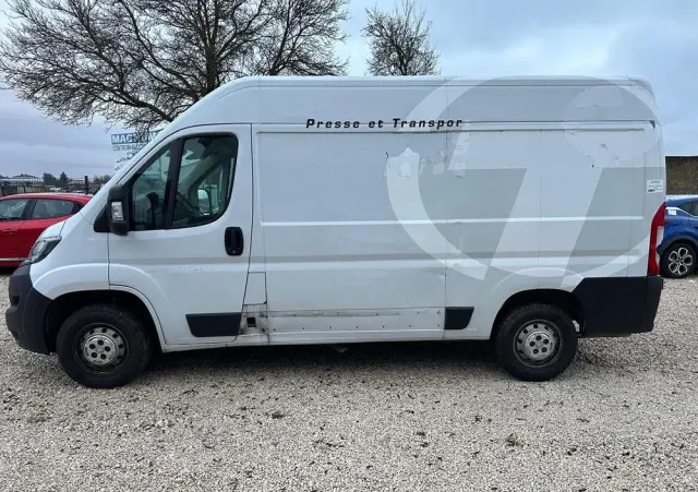 PEUGEOT Boxer 