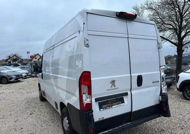 PEUGEOT Boxer 