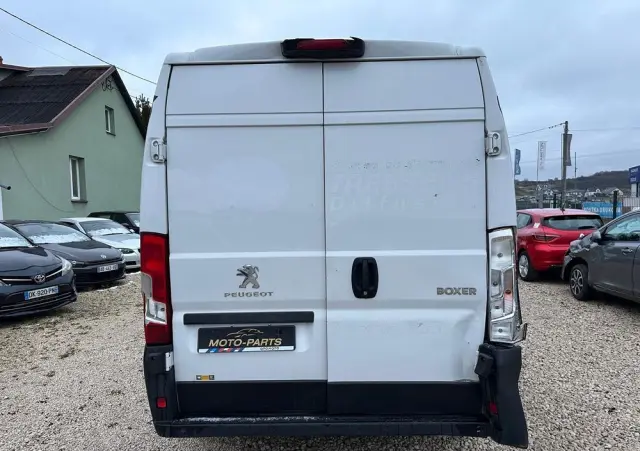 PEUGEOT Boxer 