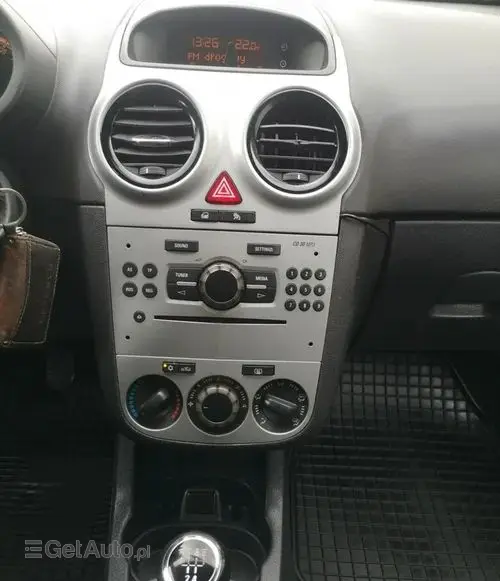 OPEL Corsa 