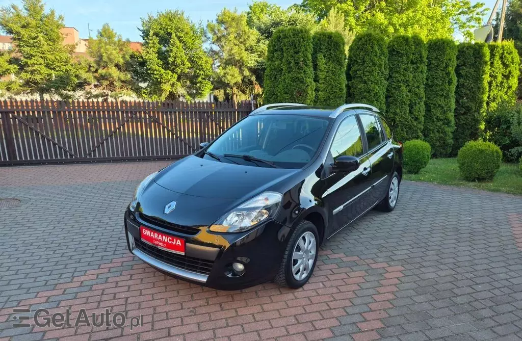 RENAULT Clio 