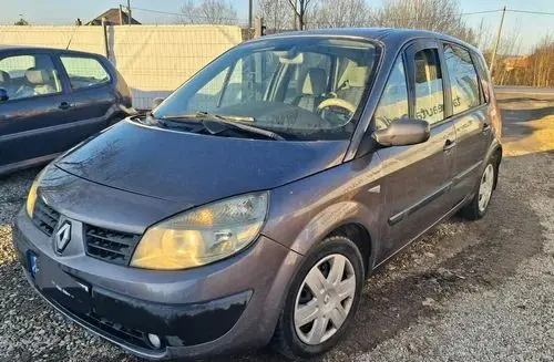 RENAULT Grand Scenic 