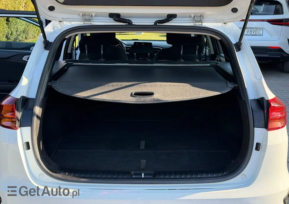 KIA Ceed 1.4 L Business Line Plus