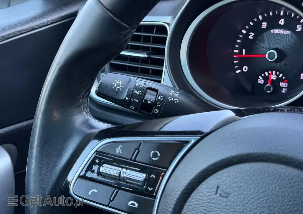 KIA Ceed 1.4 L Business Line Plus