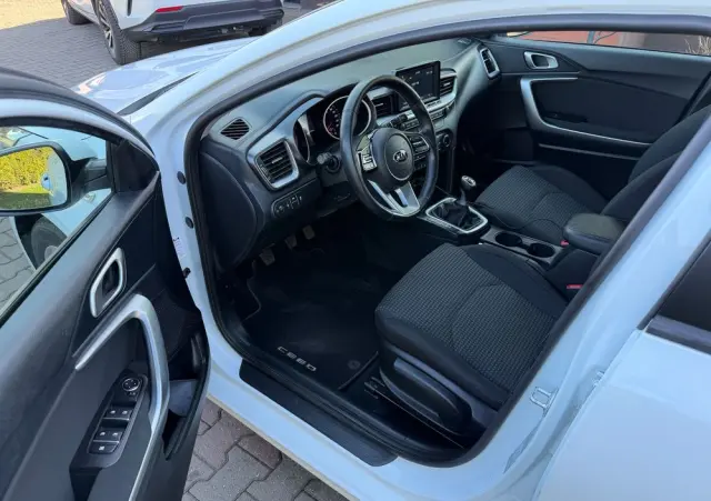 KIA Ceed 1.4 L Business Line Plus