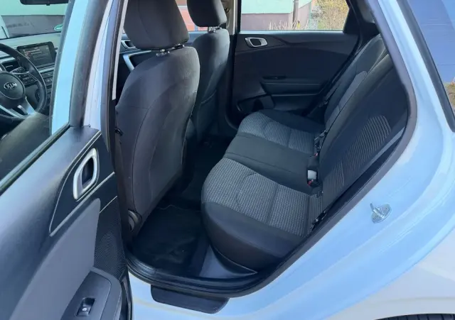 KIA Ceed 1.4 L Business Line Plus