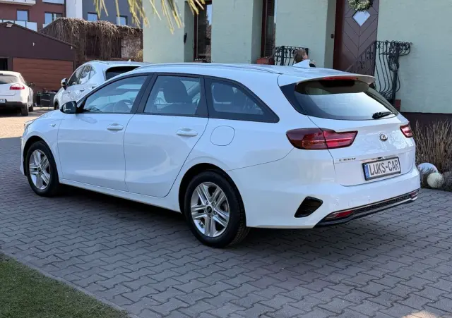 KIA Ceed 1.4 L Business Line Plus