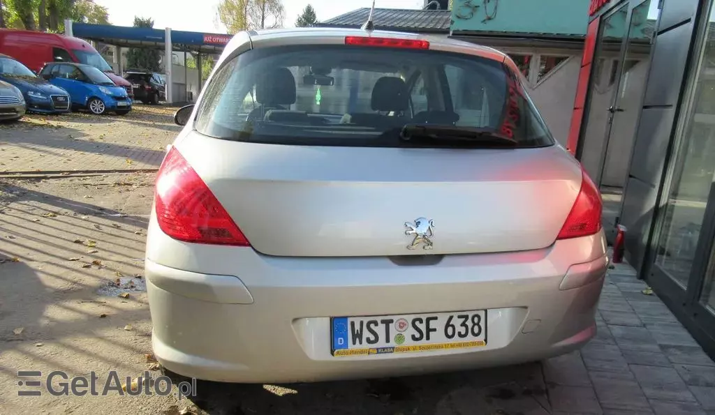 PEUGEOT 308 