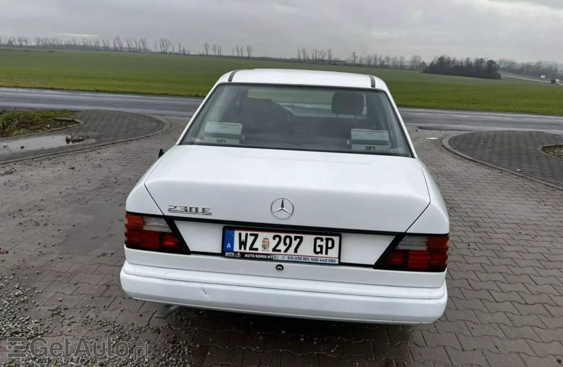 MERCEDES-BENZ W 124 