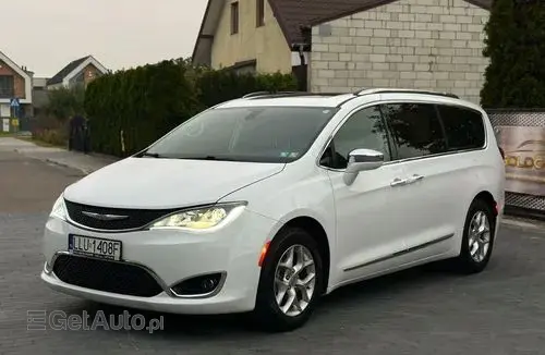 CHRYSLER Pacifica 