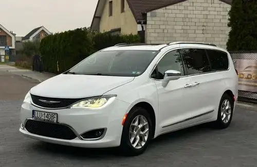 CHRYSLER Pacifica 
