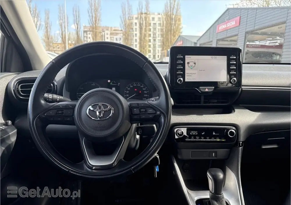 TOYOTA Yaris Hybrid 1.5 Comfort
