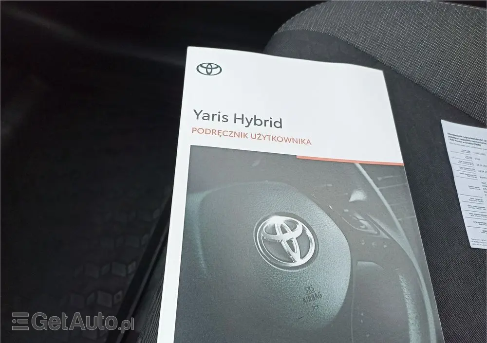 TOYOTA Yaris Hybrid 1.5 Comfort